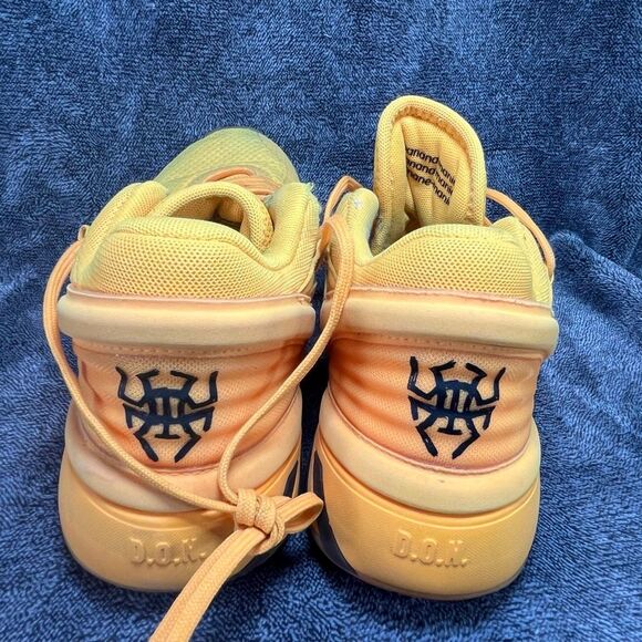 Adidas D.O.N. Issue #3 “Sunshine Yellow” Basketball Shoes Women’s 6/ Men’s 5 - Picture 4 of 8